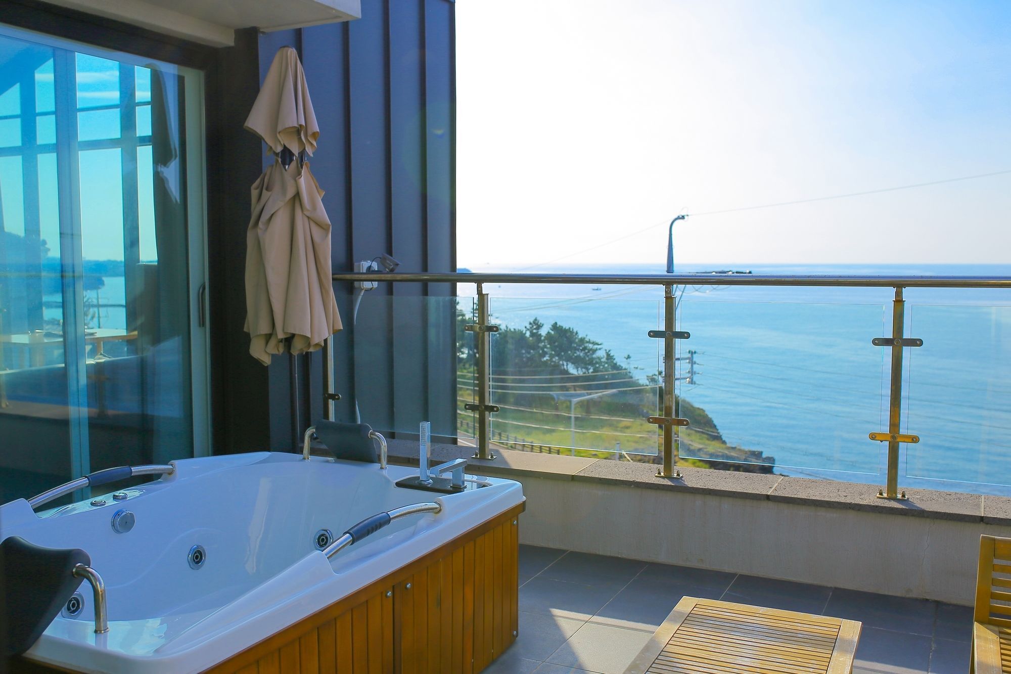 Plumeria Pension Jeju by Eksteriør bilde