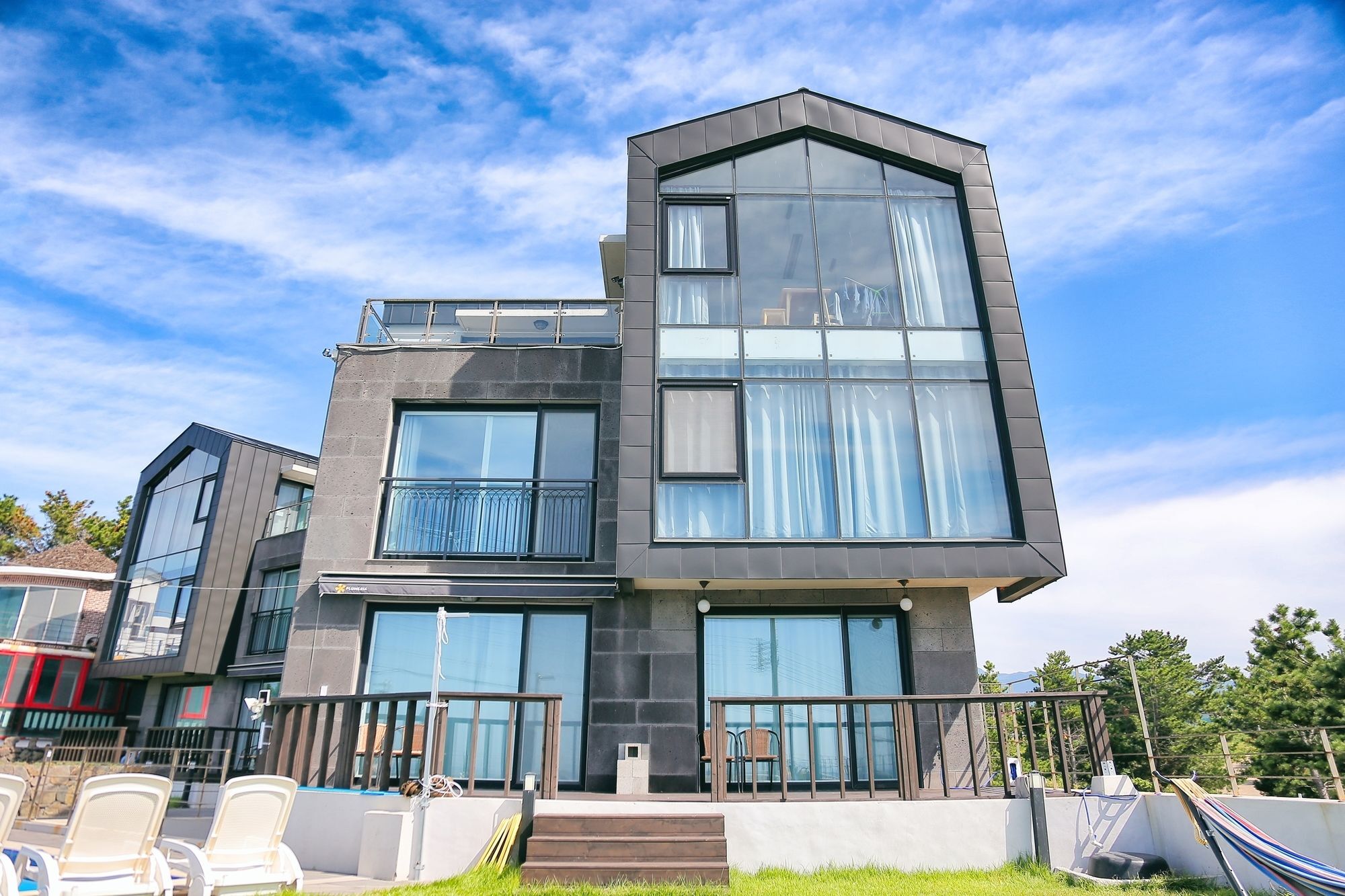 Plumeria Pension Jeju by Eksteriør bilde